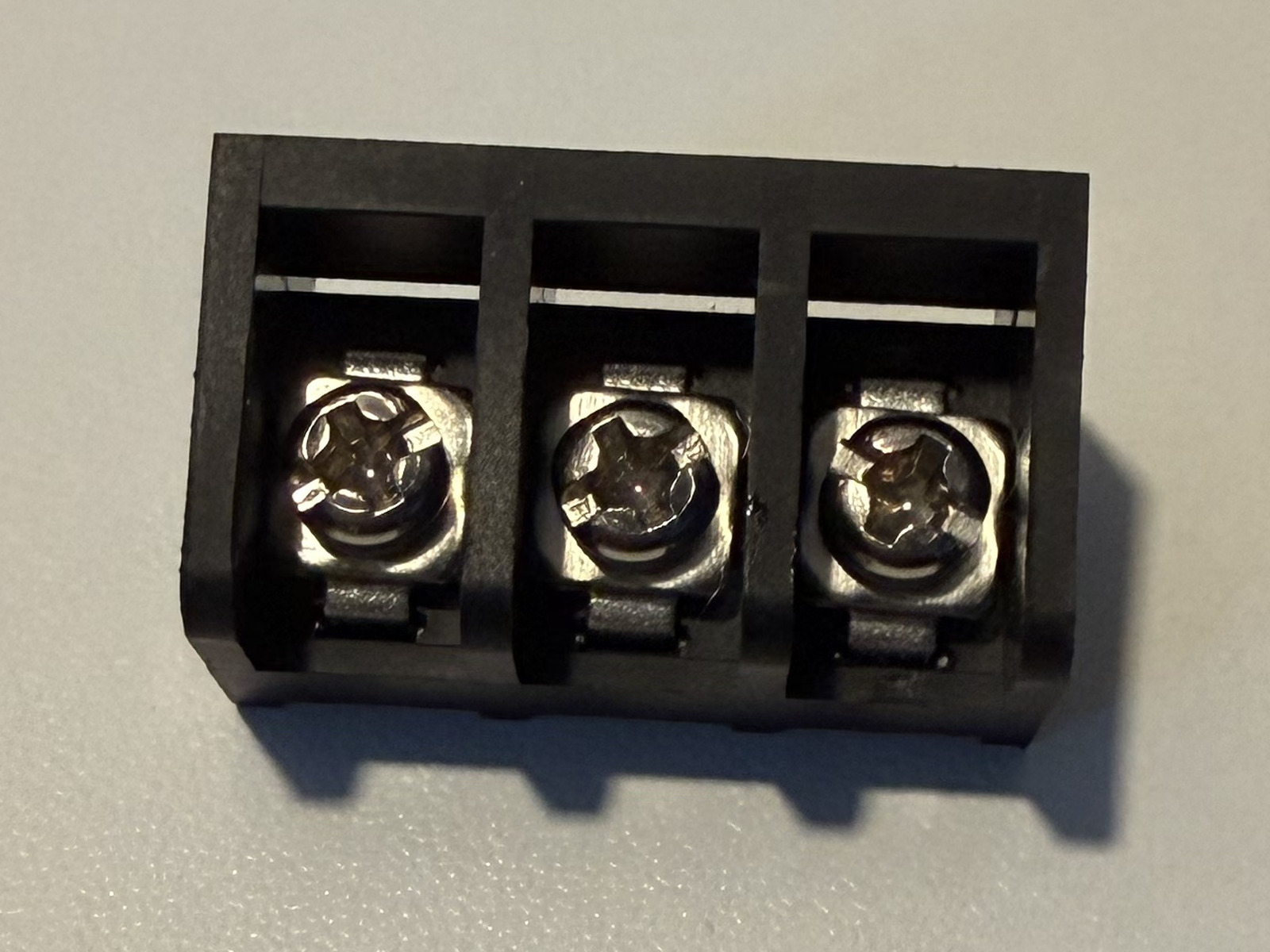 HB825 product view 3