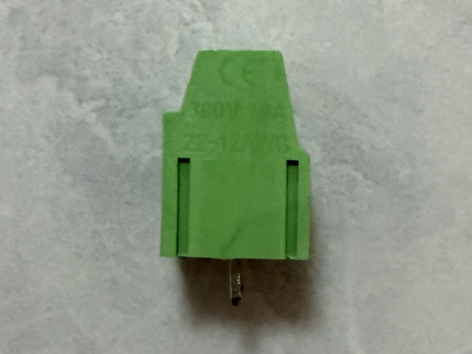 KF128L-5.08 Low-profile PCB screw terminal block